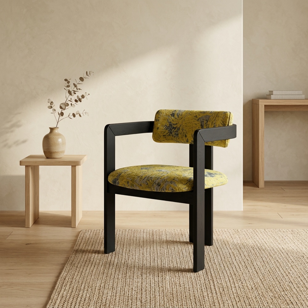 Chaise Lythora