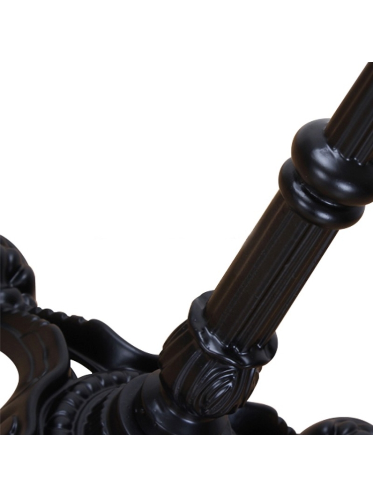 Pied aconit |  - Pieds de table